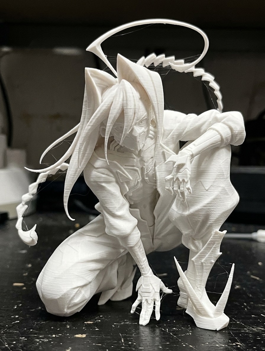 Thalia figure from "Cyberpunk 2077: Edgerunners 2" - 1