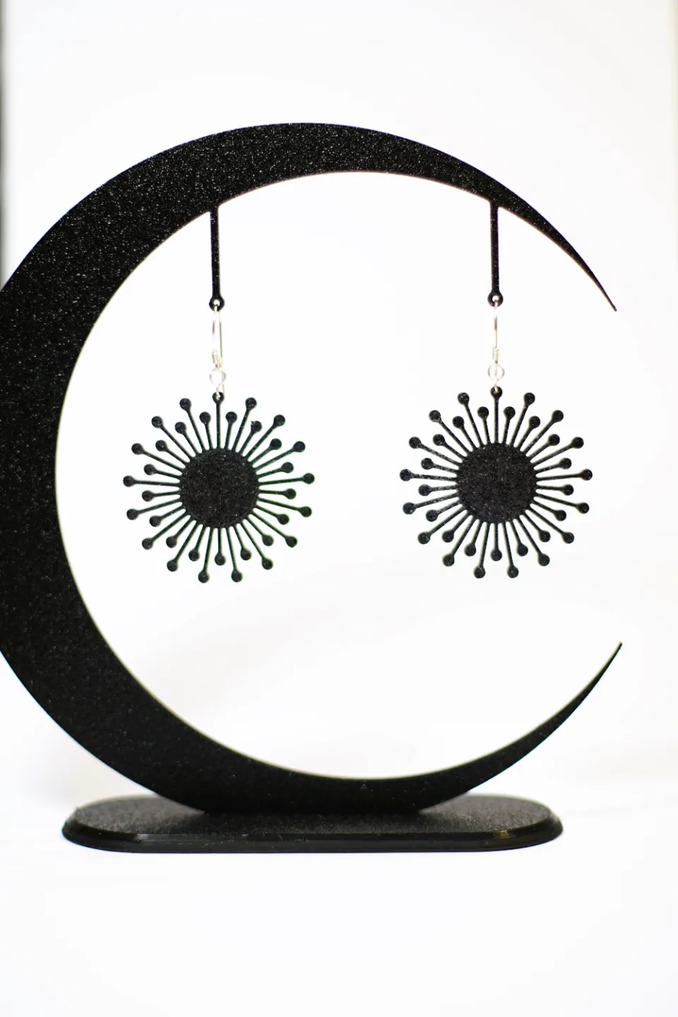 Earrings dendelion view 2