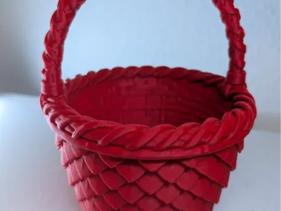 Basket (Easter basket) with dragon scales