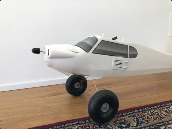 Trappe batterie pour avion RC Multiplex FunCUB