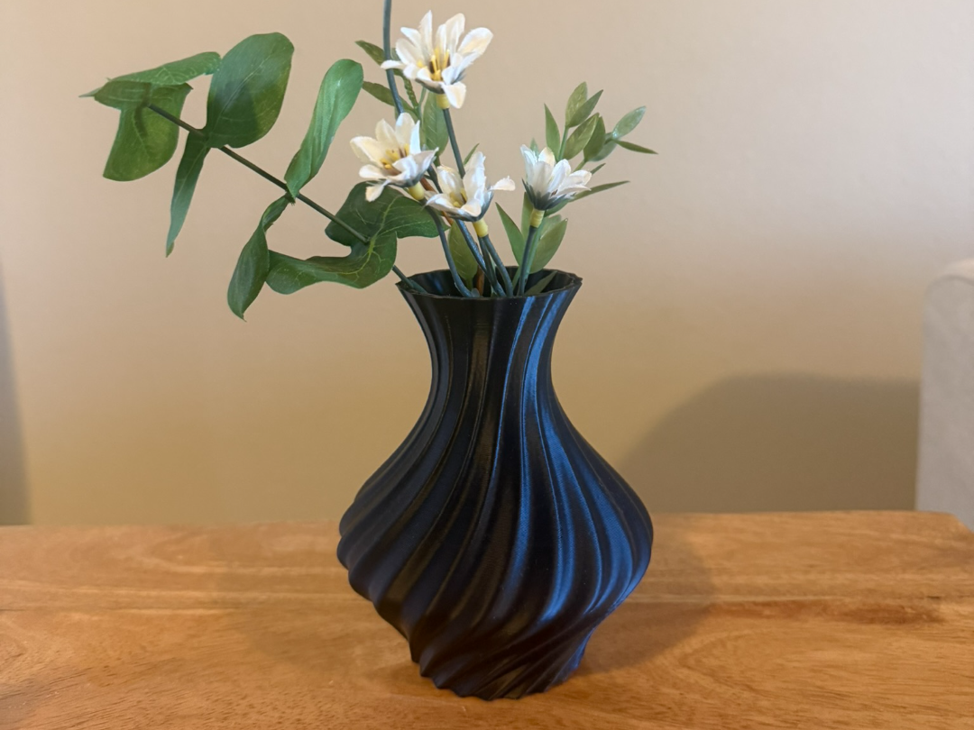Spiral Decor Vase 