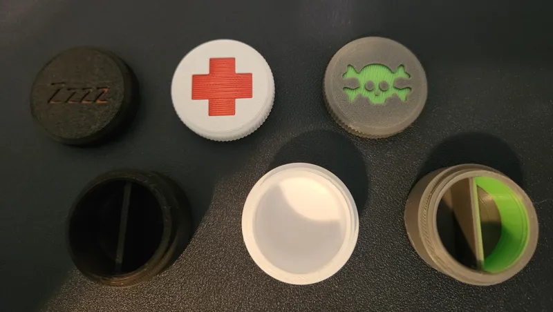 Travel Pill Box - 38mm white with red cross