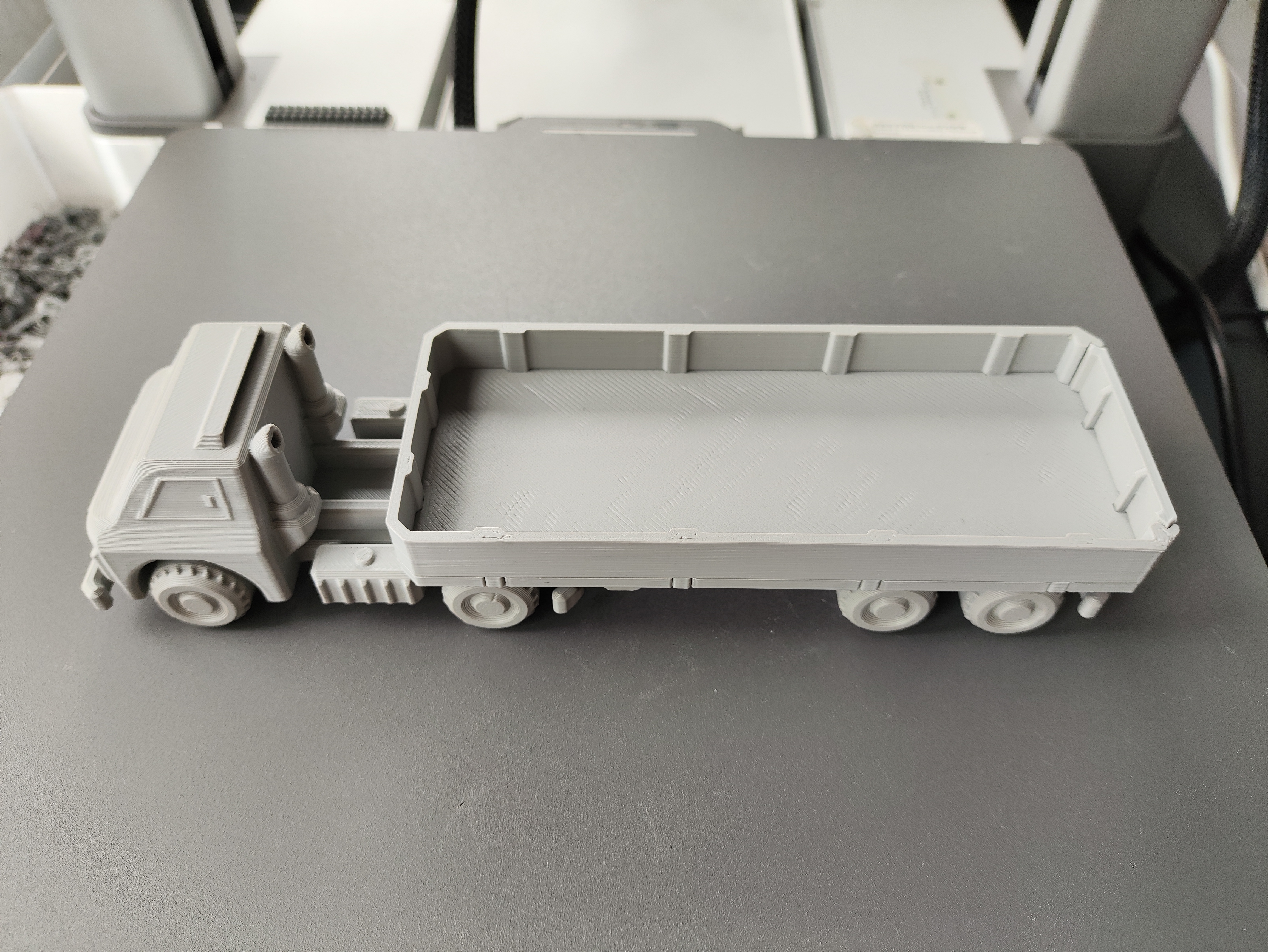 Miniatura 2 do modelo 3D 半挂卡车2.1  (新增集装箱、无支撑，无需五金件）