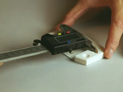 Caliper holder