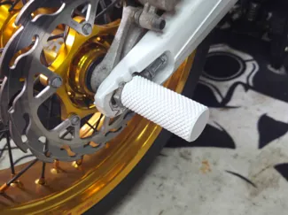 Stuntpegs Beta RR 300 