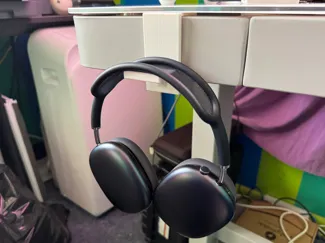 Headphone Holder For Raised Glass Desks