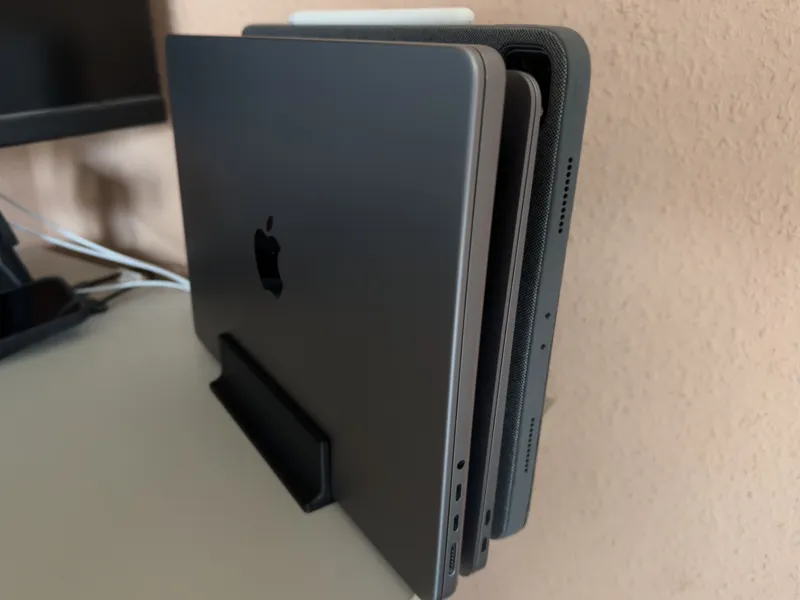 Stand for Apple MacBook Air/Pro M1 / iPad Pro 12.9