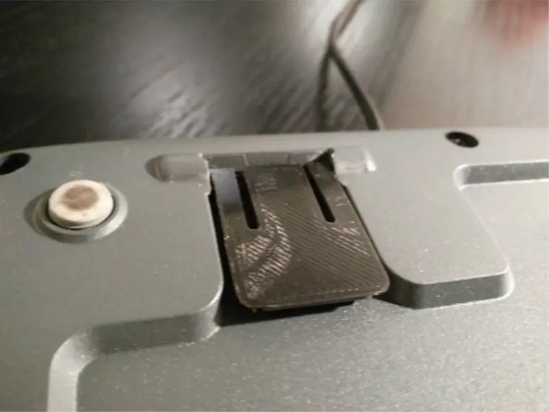 Keyboard foot for logitech k200