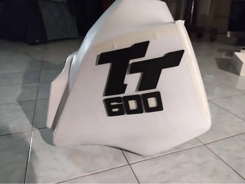 Logo Yamaha TT 600