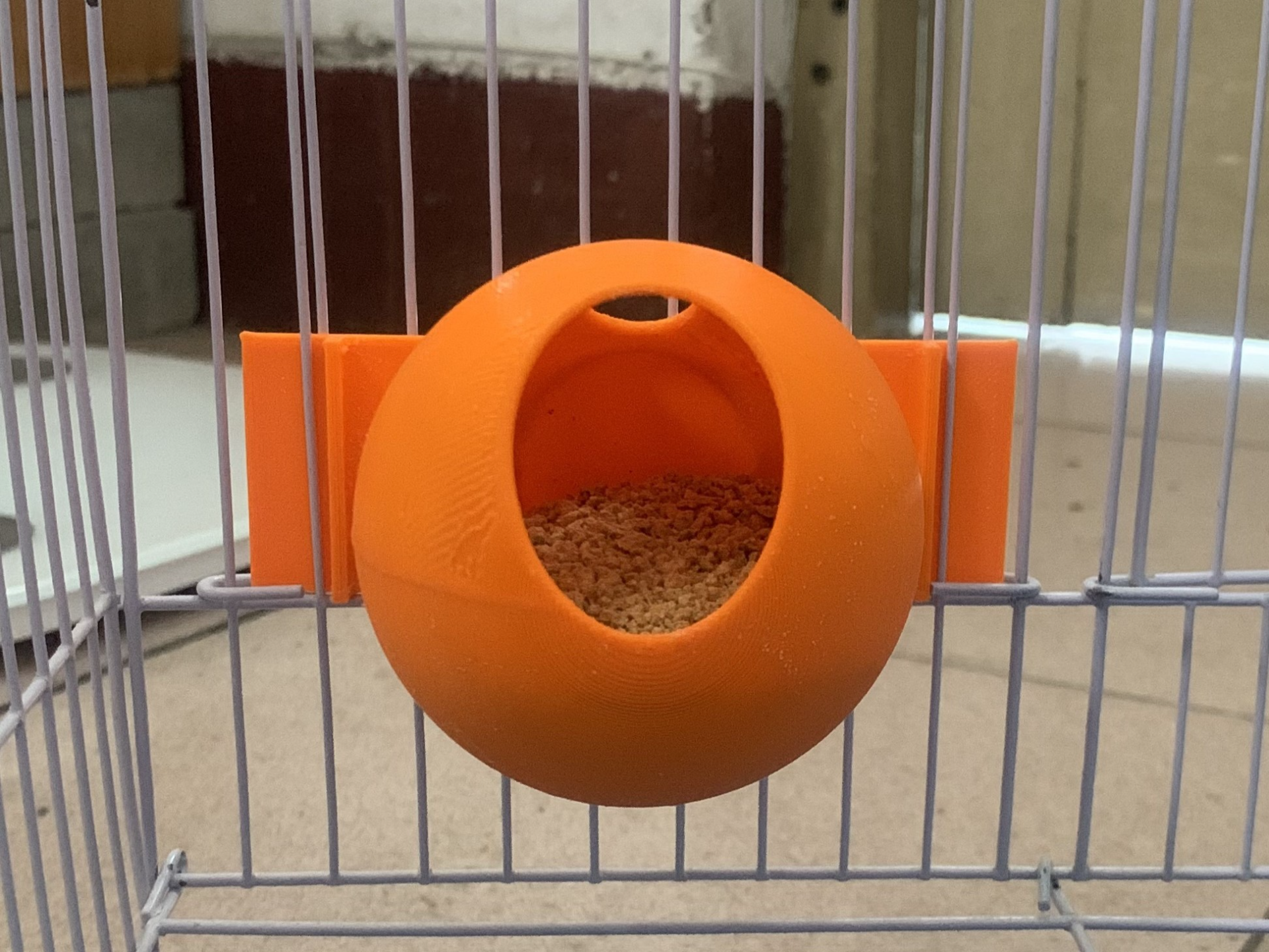 防溅喂鸟器