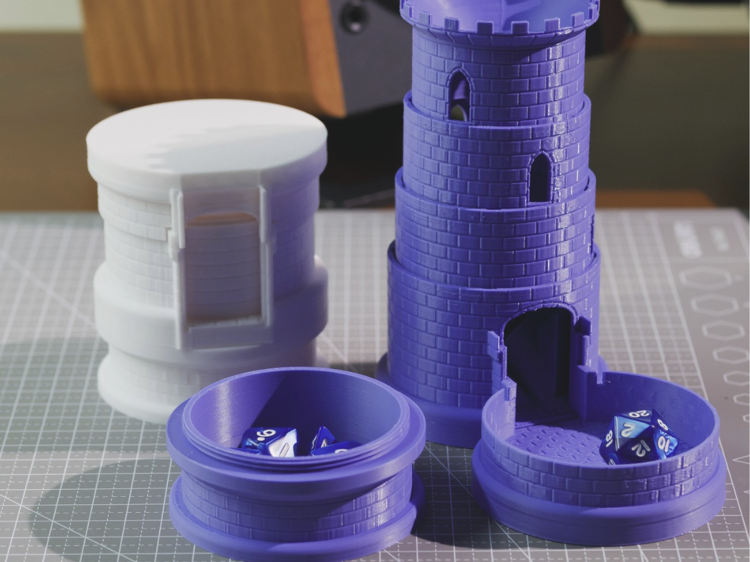 Miniatura 2 do modelo 3D Portable Collapsible Dice Tower with Storage