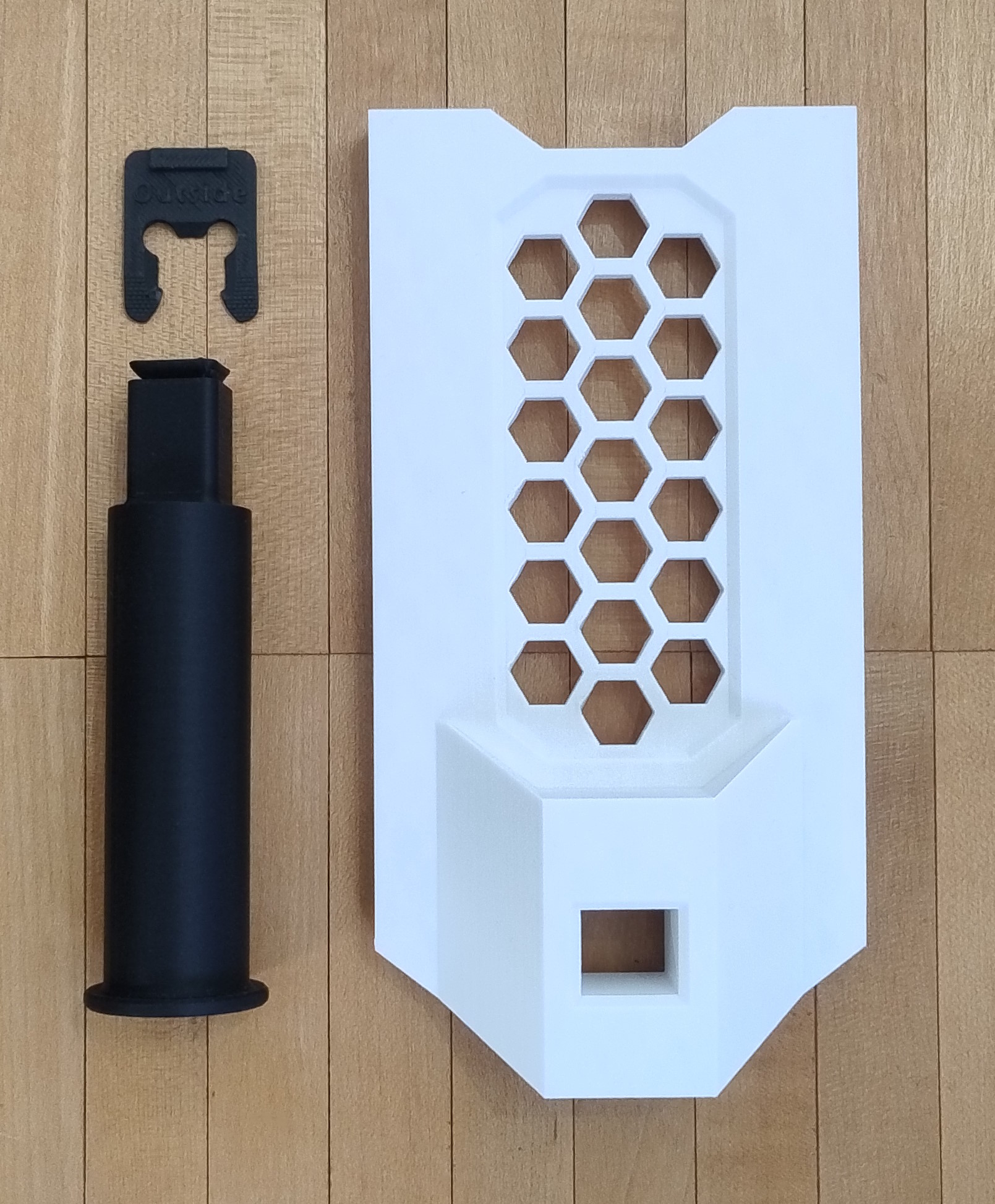 Miniatura 2 do modelo 3D Side Spool Holder - Quick Mount - Left/Right Side
