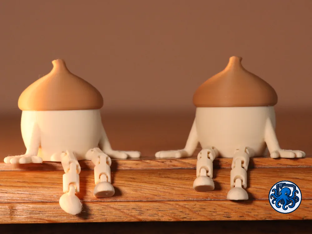 Flexi Acorn | Articulated Autumn Fidget