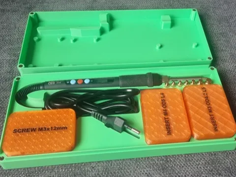 Heat insert nut tool box (magnet lock)