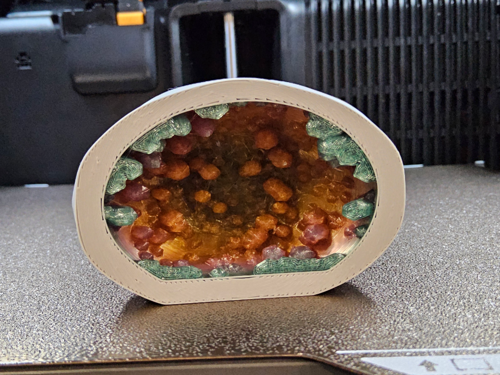 40% Cut Front Facing Geode no supports