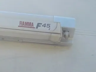 Tendalino fiamma camper. Copertura lato destro
