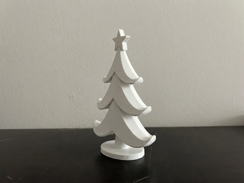 Minimalist Christmas Tree with Star – 3D Decor - Free 3D Print Model ...
