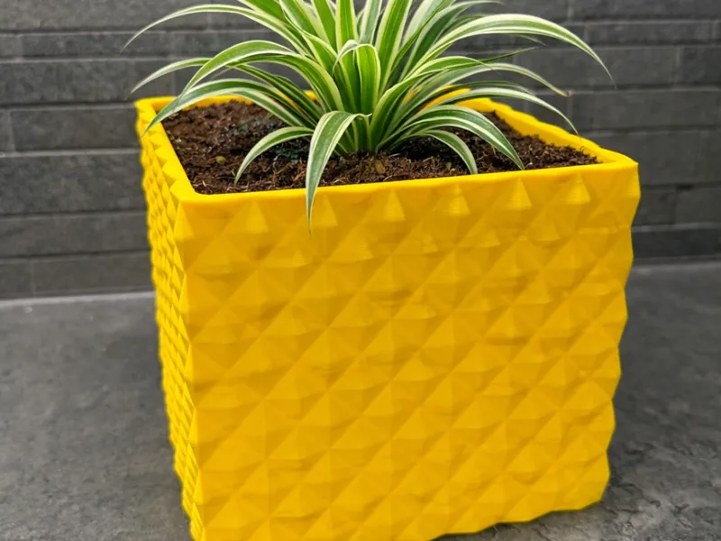 Diamond Pattern Planter