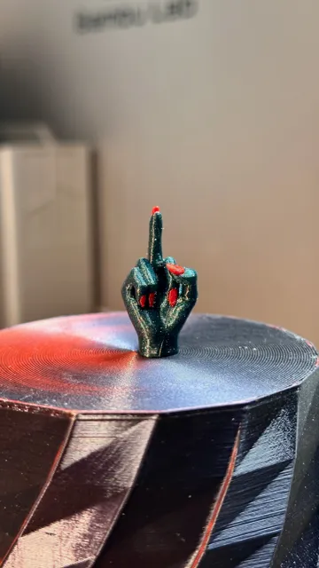 Figura decorativa: Bannefinger - Female version (Middle finger) — vista de referencia 4