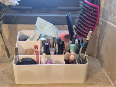 Makeup Organizer – Multi-Compartment Storage Box