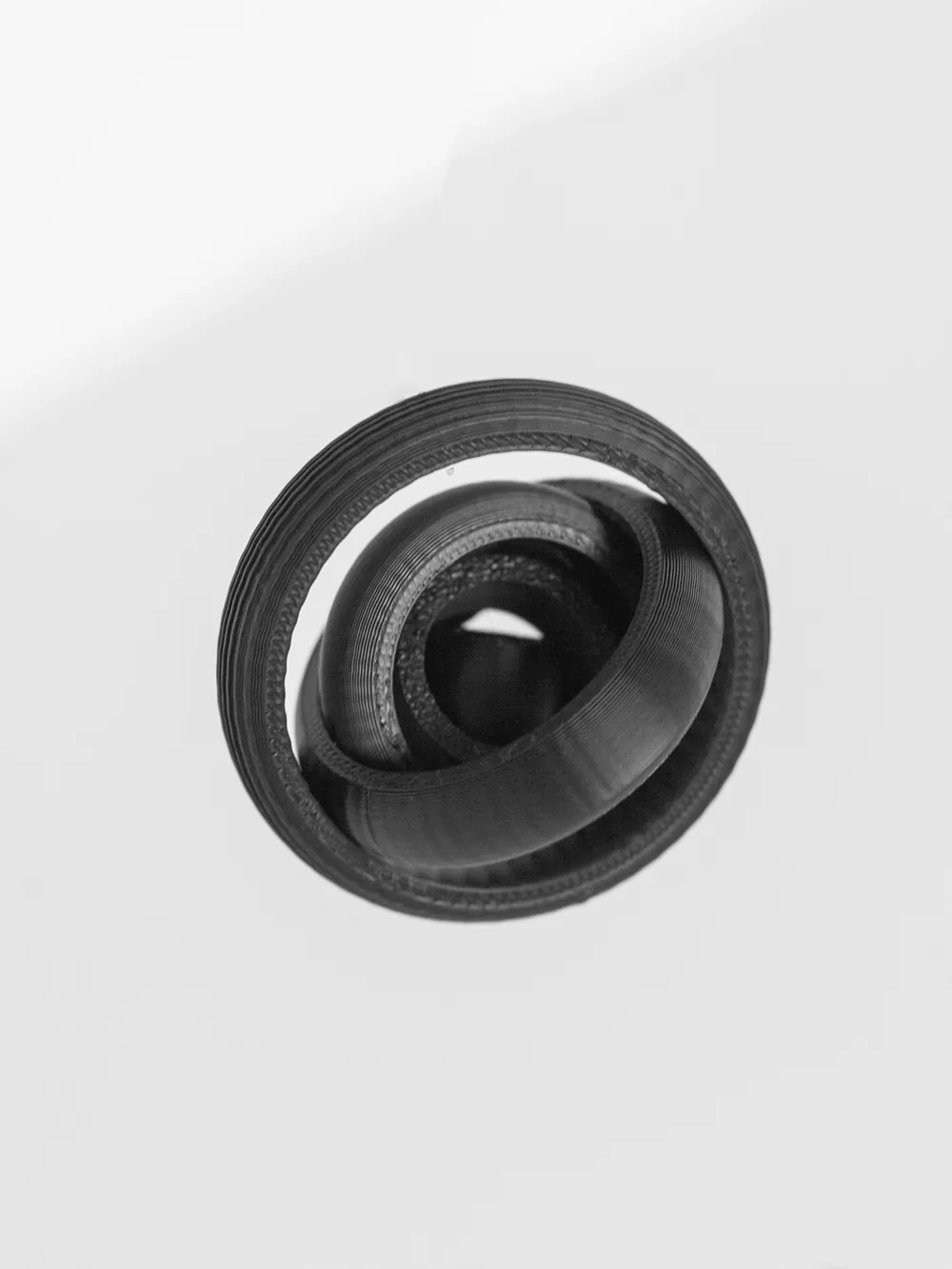 Ultimate 5 ring gyro spinner - Free 3D Print Model - MakerWorld