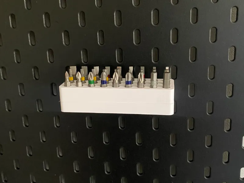 Skadis bit holder removable