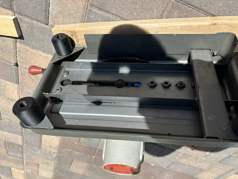 Ridgid CM14000 Abrasive Cutoff Saw Feet