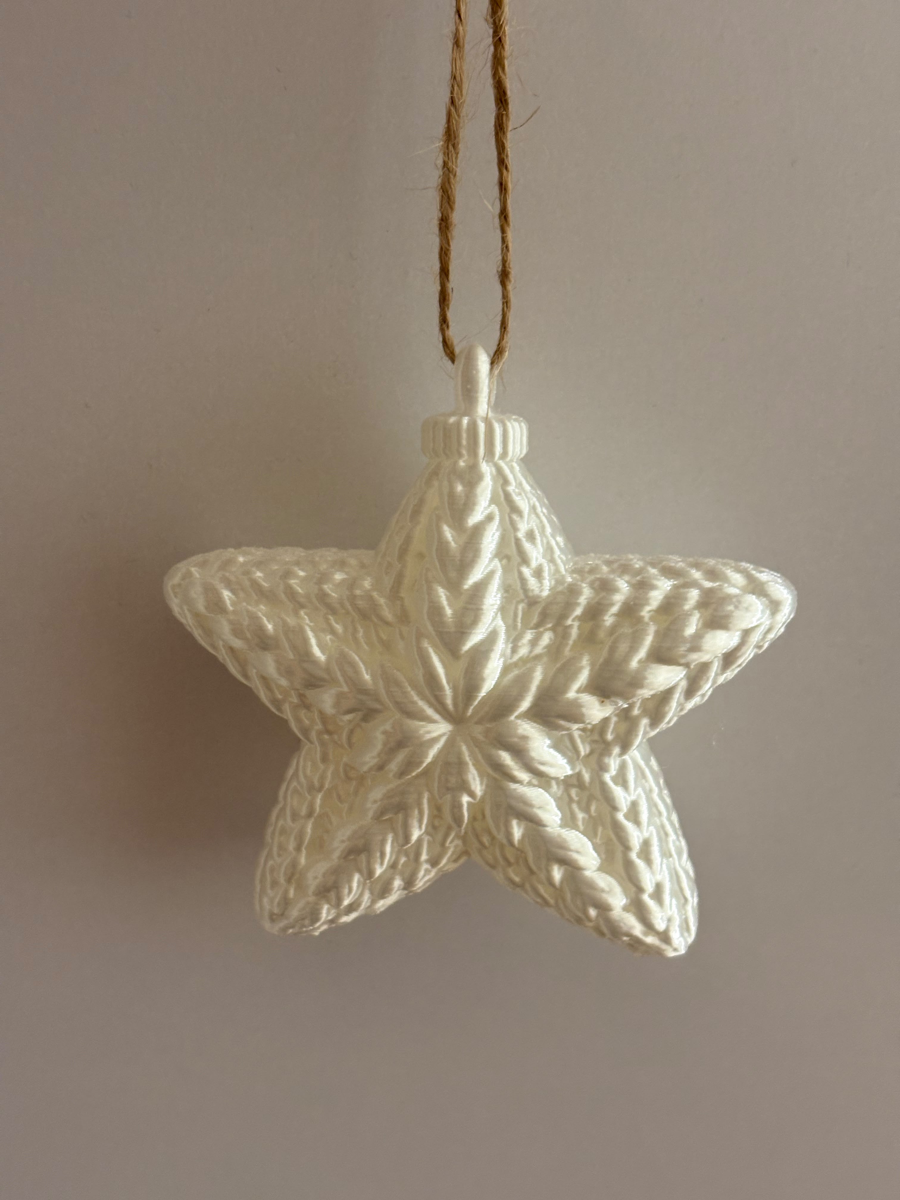 Knitted Christmas Star Ornament – Braided Yarn - 1
