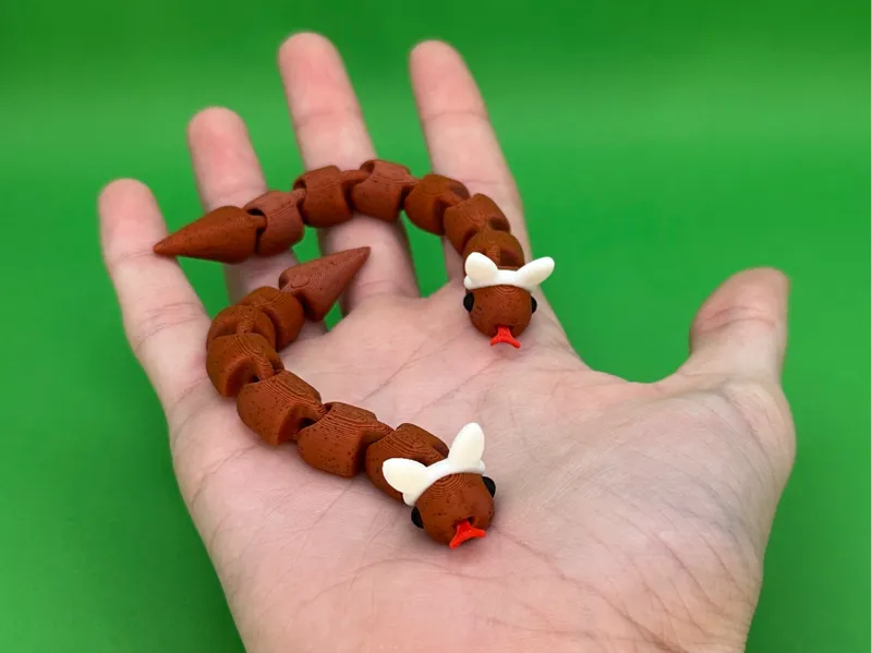 Articulated Hat Snake - Bunny Ears