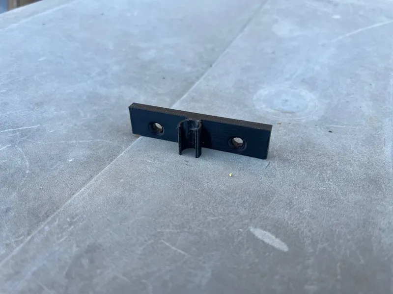 Tapo C110 Screws Wall Mount
