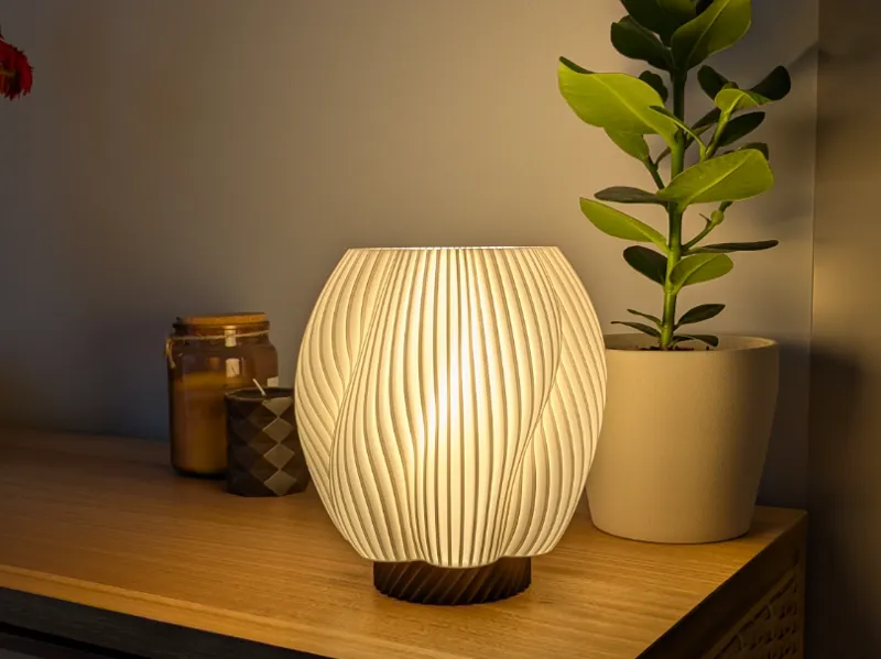 Swirl Lamp - E27 & LED Lamp Kit