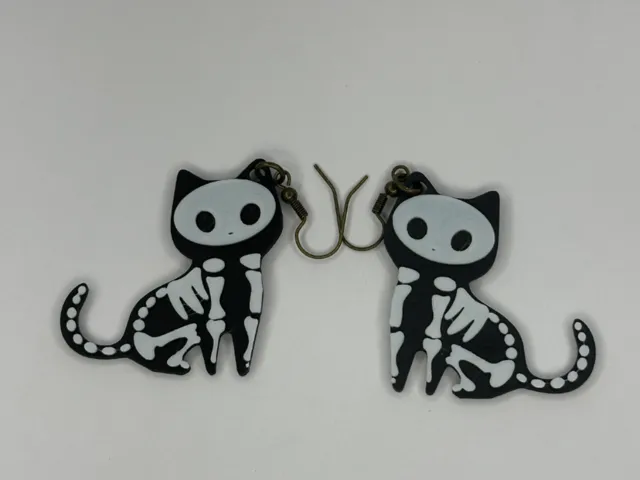 6g Spooky Skeleton Cat Earring Halloween