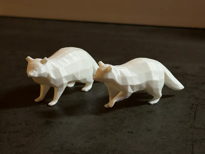 Low poly raccoon