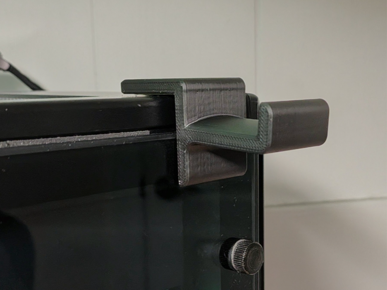 Magnetic Headophone Mount