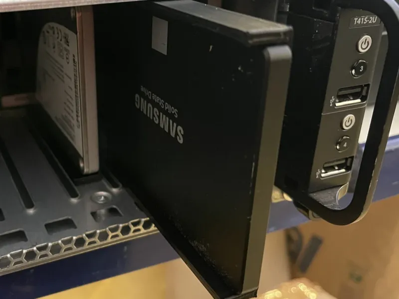 Quantaplex T41S-2U 2.5" Drive Caddy