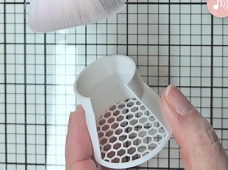Cap for Pinkfresh Studio Blender Brush