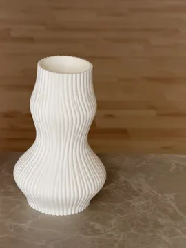 Jarrón decorativo: Elegant Wave Vase — vista de referencia 3