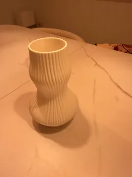 Jarrón decorativo: Elegant Wave Vase — vista de referencia 5