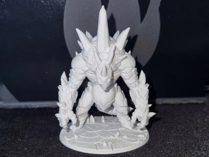 Crystalline Breacher D&D Miniature (60mm)