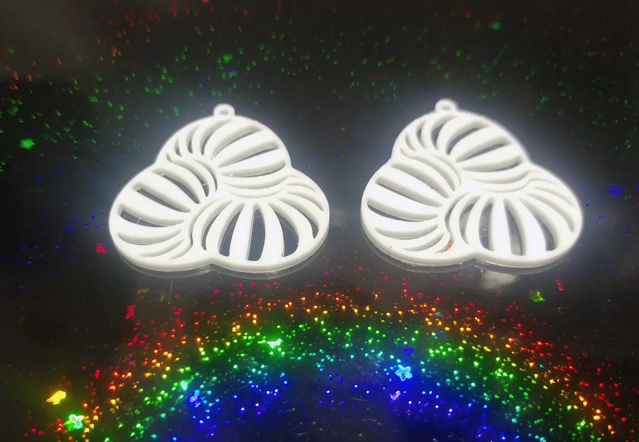 Echoes of Motion Earrings view 3