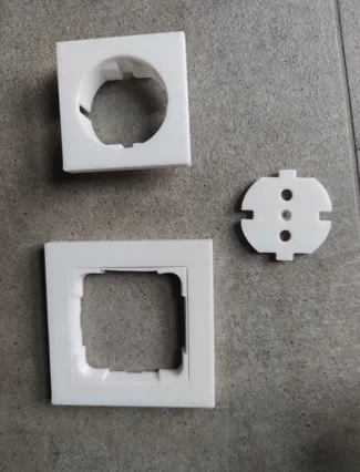 EU Power Outlet Cover and matching frames