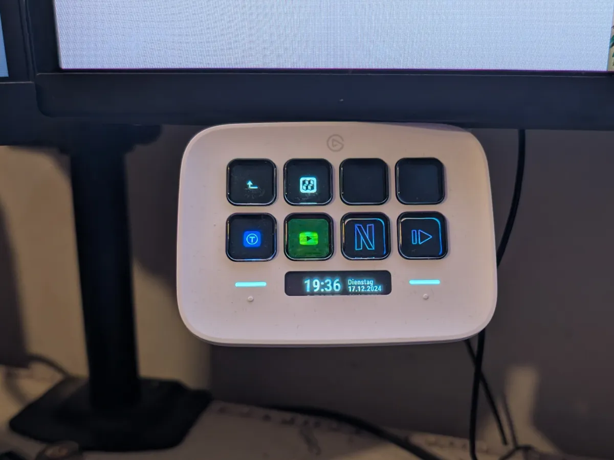 Support Stream Deck Neo pour moniteur