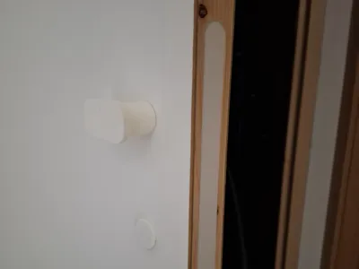 Caps and doorhandle for paintdoor without lock