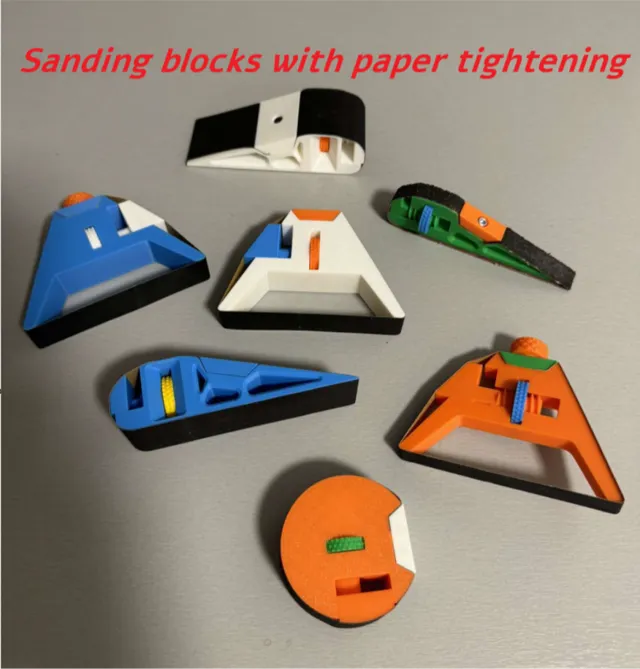 Sanding blocks set with tightening of the paper