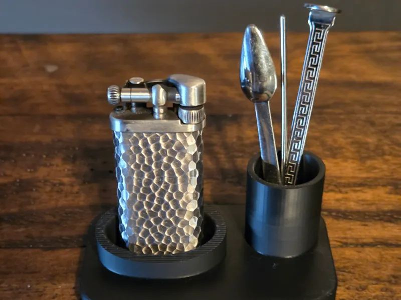 Pipe Lighter and Tamper Stand