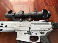 Lunette factice SIG Sauer TANGO6T 1-6x24 (déco pour réplique) — photo 3