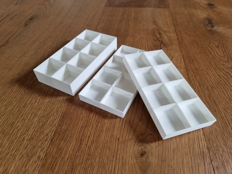 Stackable 4x2 Case