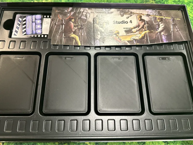 Traumfabrik boardgame insert
