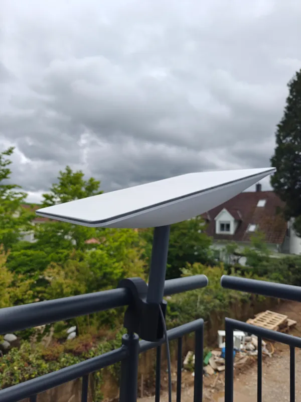 Support rambarde pour antenne Starlink