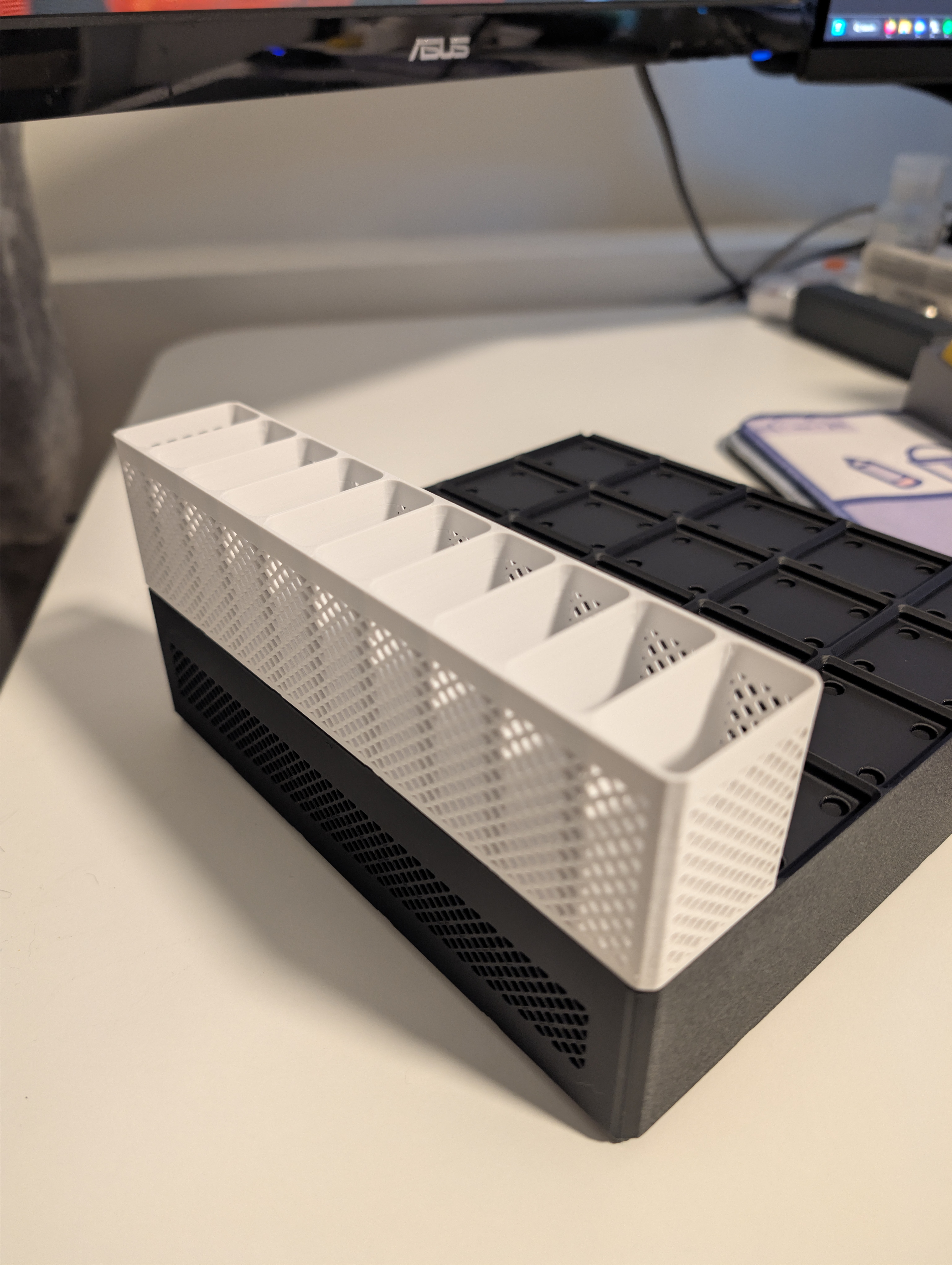 Miniatura 3 do modelo 3D Rugged USB Cable Organizer - Gridfinity